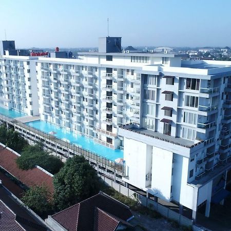 Indoluxe Rent Apartment Maguwo Esterno foto